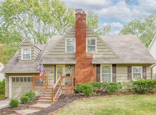 6801 Fontana St, Prairie Village, KS 66208