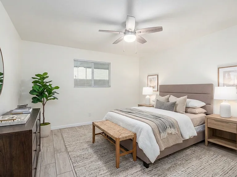 5107 N 28th Dr #3 — Photo 5