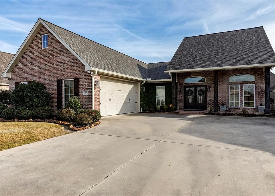 1st image of 3570 Canyon Ln