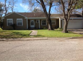 401 Avenue E, Victoria, TX 77901