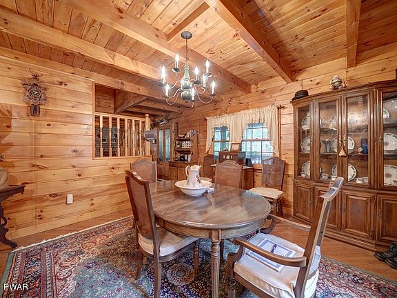 5th image of 117 Lone Oak Dr