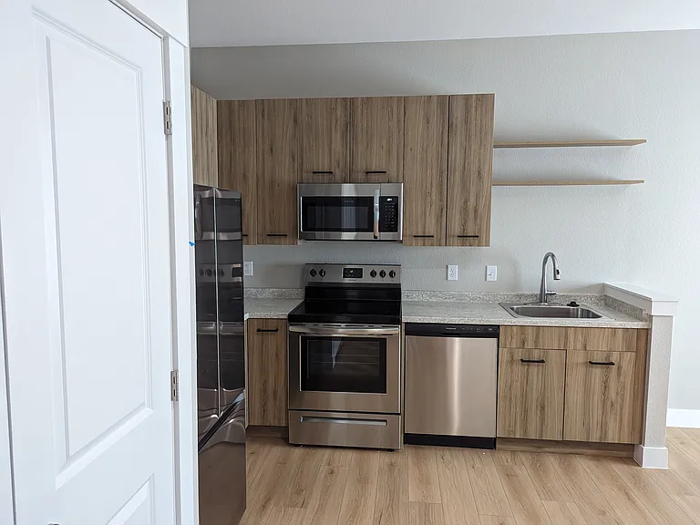 1800 Colorado Blvd #201 — Photo 6