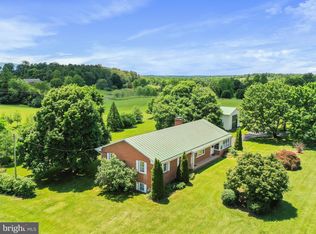 8236 Back Rd, Maurertown, VA 22644