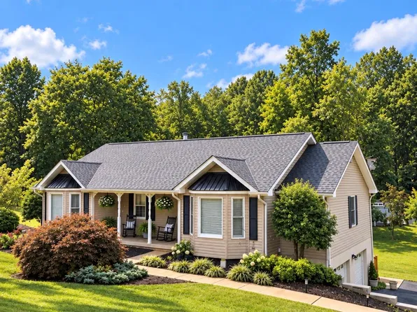 49 Morgan Branch Est, Candler, NC 28715