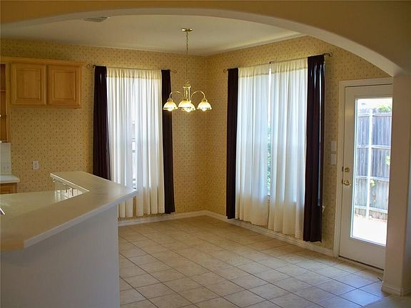 5th image of 4021 Highland Shores Dr