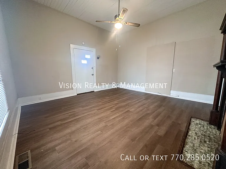 112B Peachtree St — Photo 3