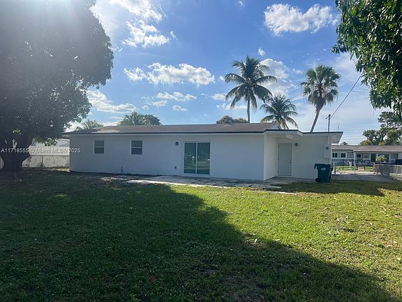 4th image of 17411 NW 46th Ave