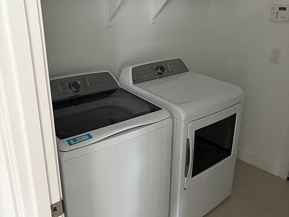 3rd image of 32392 N 122nd Ln