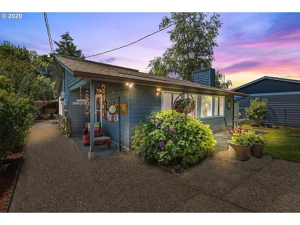 754 Toliver Rd photo 1