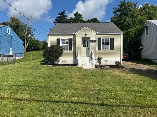 1133 Fair Dr Photo 1