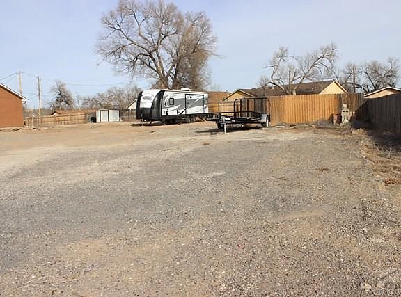 2nd image of 2411 Lowell Ave