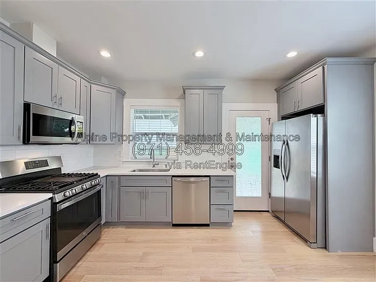 5004 SE 38th Ave #A — Photo 15