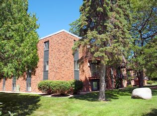 Crest Oak, Minneapolis, MN 55433