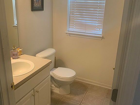 5th image of 12423 Forest Lake Cir N APT 2
