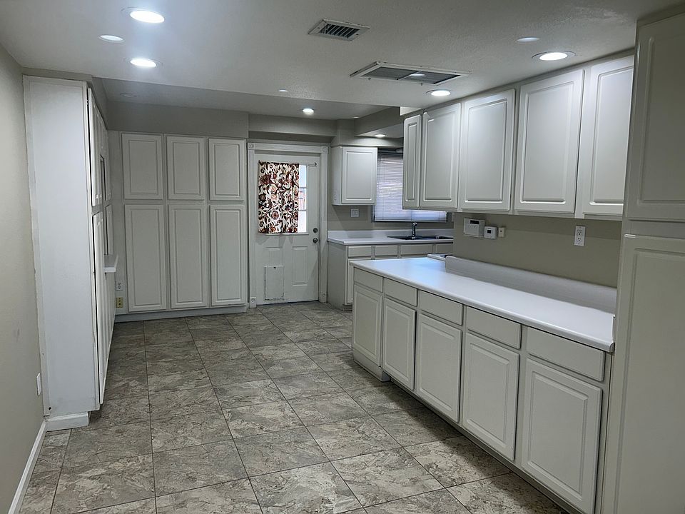 1st image of 6523 S La Corta Dr