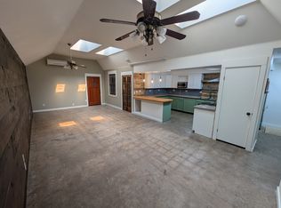48296 E 1st St, Oakridge, OR 97463