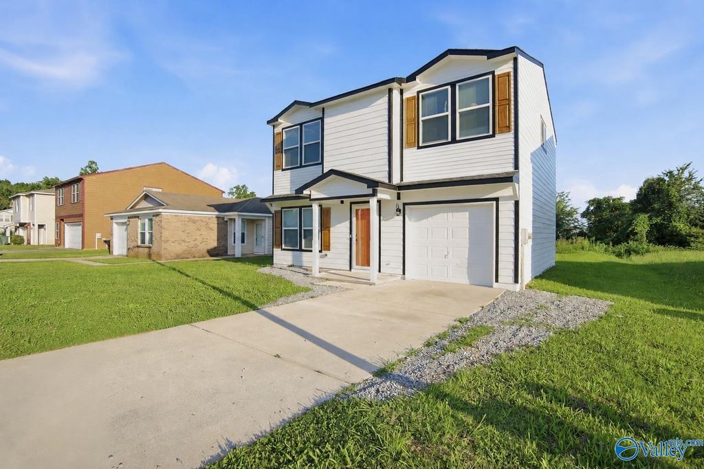 226 Dormont Dr NE, Huntsville, AL - View 2