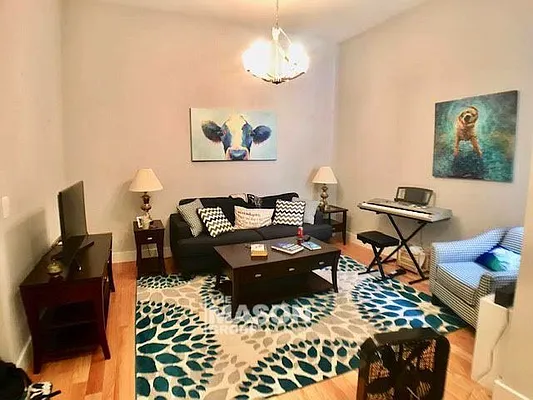 Rented by Mason Group LLC | media 2
