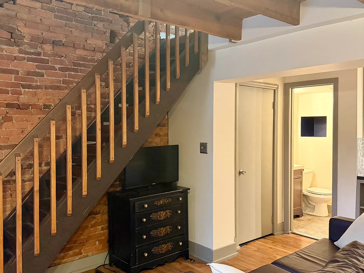 1 bed, $1,200 — Photo 3