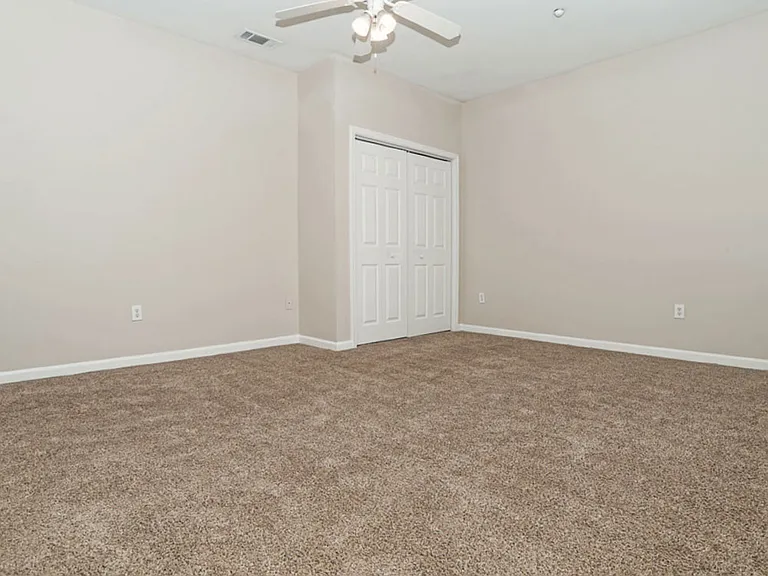 Bridgeway Apartments II — Photo 8