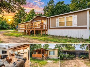 6502 Wagontree Trl, Athens, TX 75751
