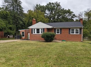5906 Robin Ln, Suitland, MD 20746
