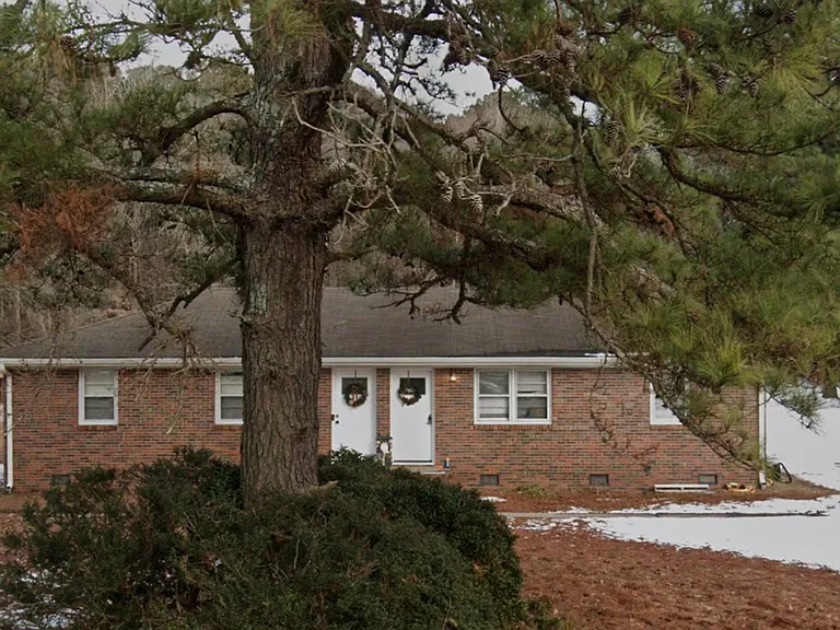 2806 Seaboard Rd — Photo 5