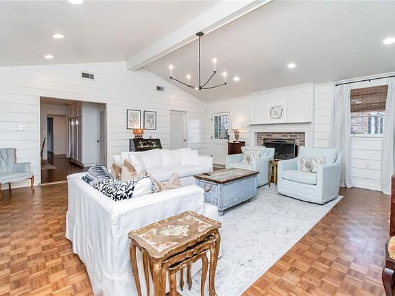 4th image of 154 Fenwick Rd