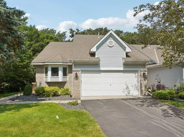 2625 Rivers Bluff Ln, Anoka, MN 55303