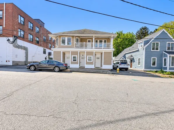 18 Pacific St APT 4, Rockland, MA 02370