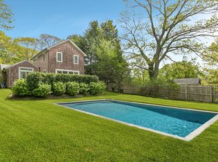 520 Abrahams Path, Amagansett, NY 11930