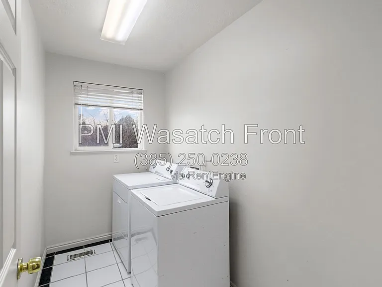 3211 S 945 E — Photo 6