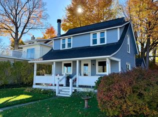 7275 Prospect Ave, Beulah, MI 49617