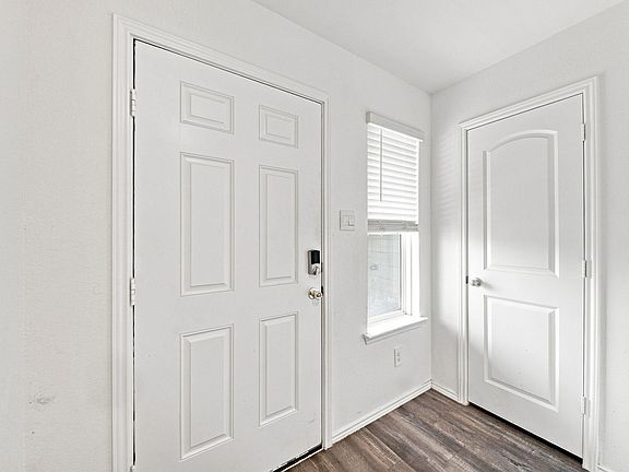 3rd image of 5251 Rothwell Heights Dr
