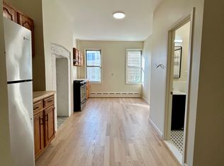 285 Manhattan Ave APT 2L, Brooklyn, NY 11211
