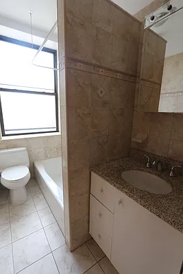 Rented by Jalen Real Estate Corp | media 6