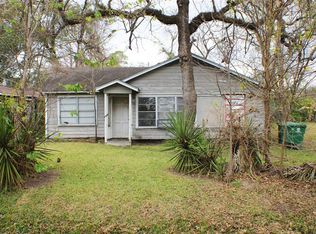 8425 Darlington Dr, Houston, TX 77028