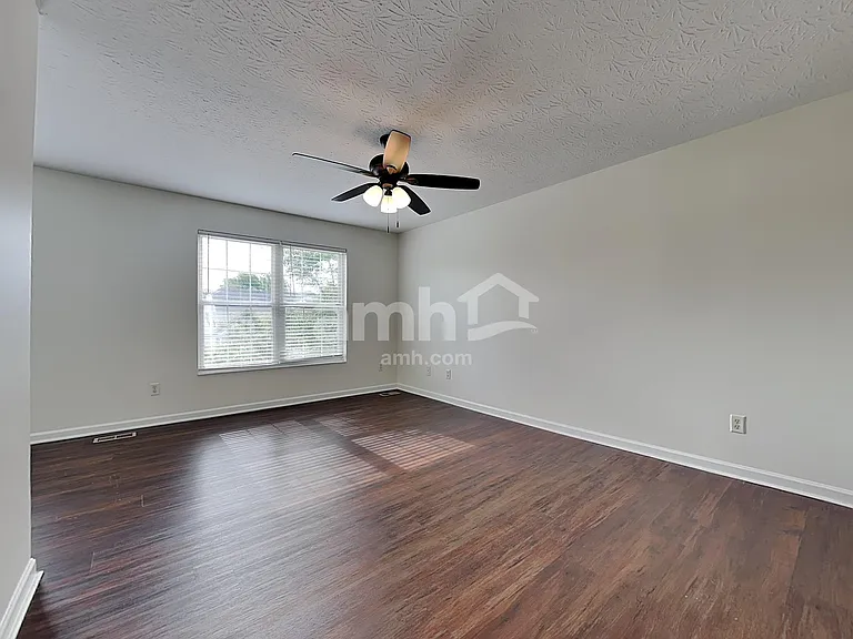 7633 Mourning Dove Ln — Photo 10
