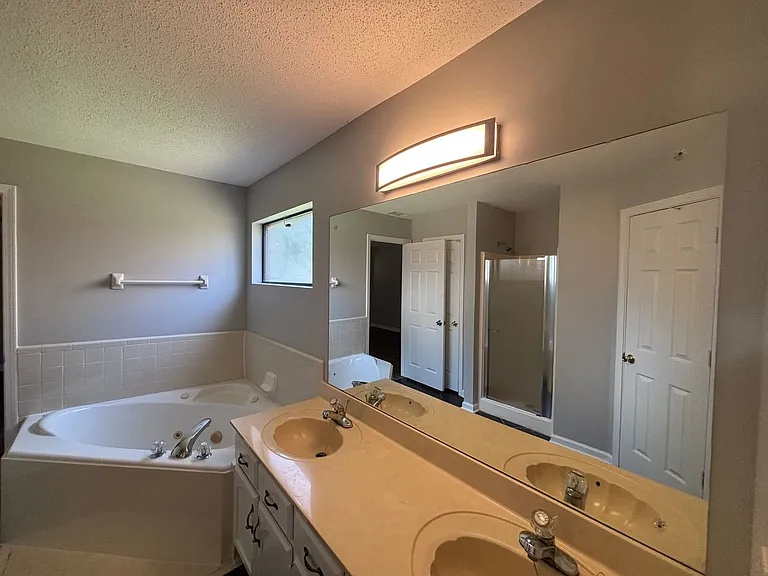 3015 Milkyway Dr — Photo 45