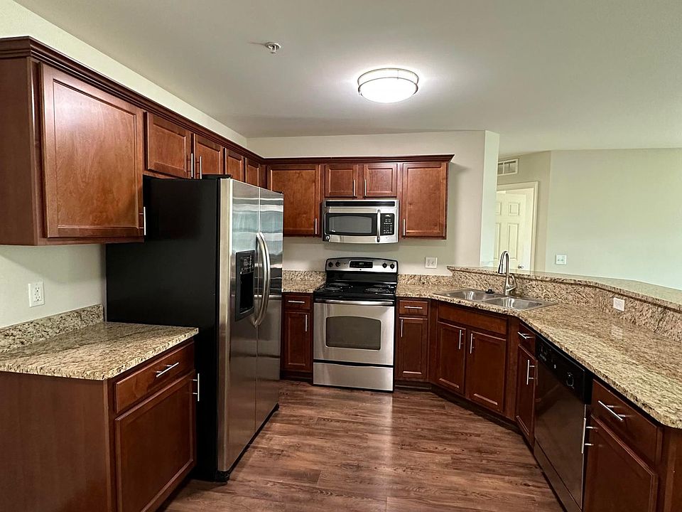 1st image of 49206 E Woods Dr #49206