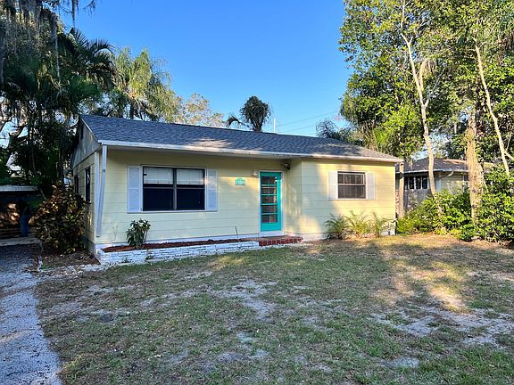 2nd image of 1280 Idlewild Dr