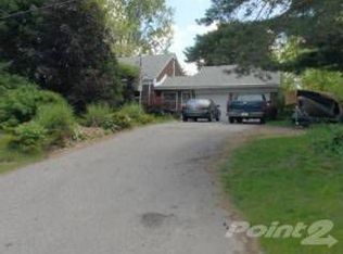 2971 S Newburgh Rd, Wayne, MI 48184