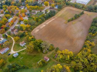 300 Carlson Rd E, Cannon Falls, MN 55009