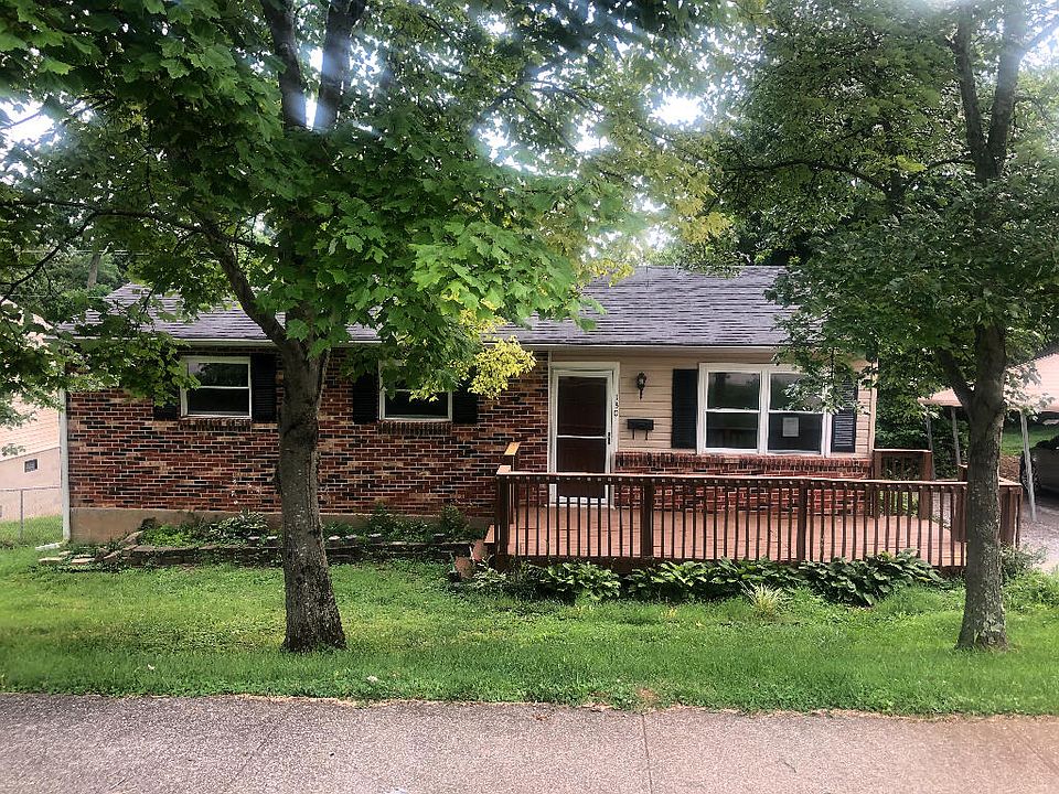 1st image of 130 Marlowe Ct