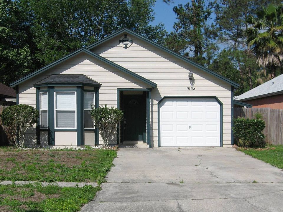1st image of 1838 YUKON Court