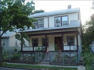 1st image of 15 Linwood Pl