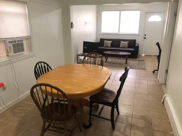 341 Lawrie St, Perth Amboy, NJ 08861