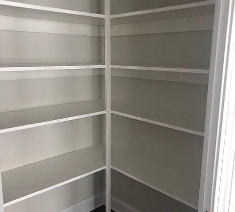 Kitchen Pantry - 1