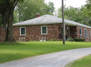 543 E County Line Rd, Springfield, OH 45502