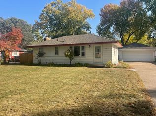 11833 Kumquat St NW, Coon Rapids, MN 55448